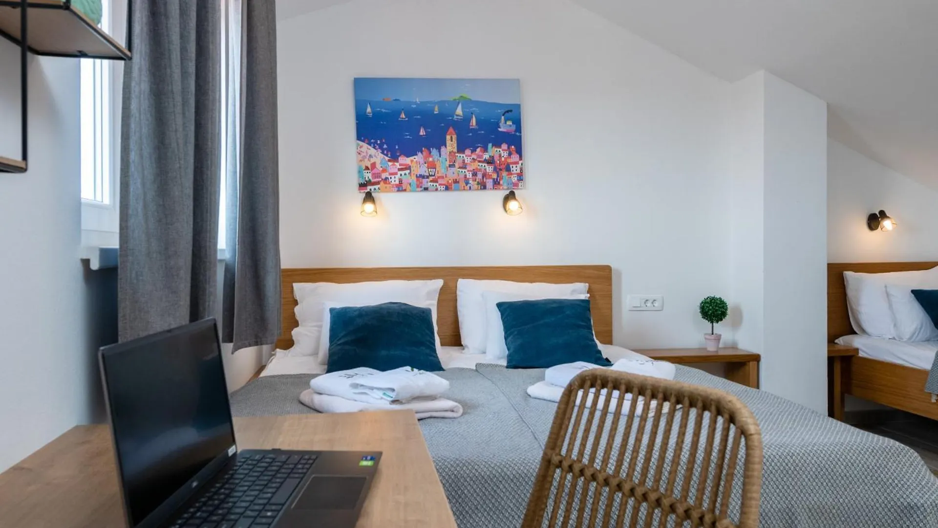 Villa Kalista Istriana For 10 People With Private Pool & Sea View Gajana