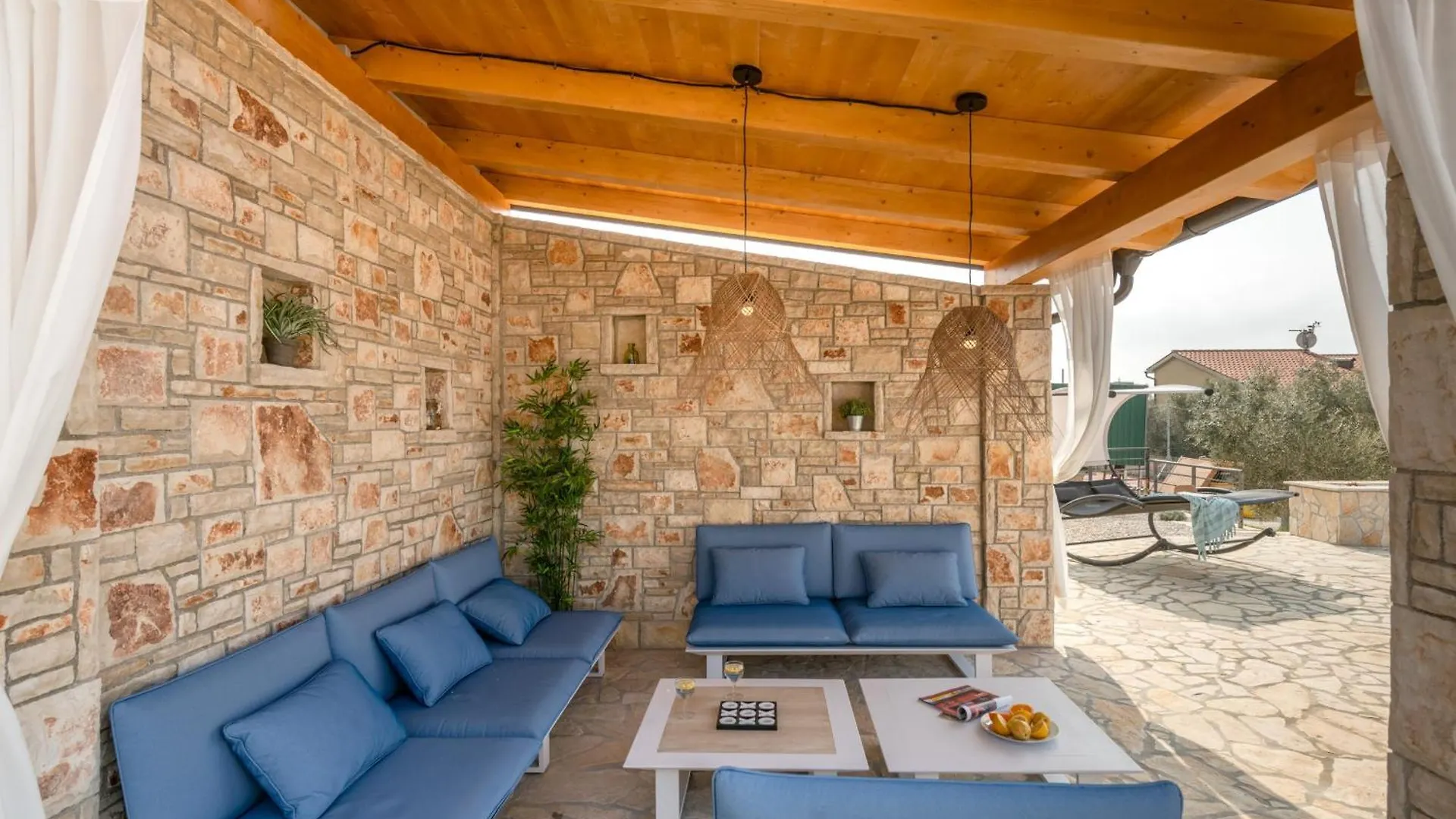 Villa Kalista Istriana For 10 People With Private Pool & Sea View Gajana Kroatien